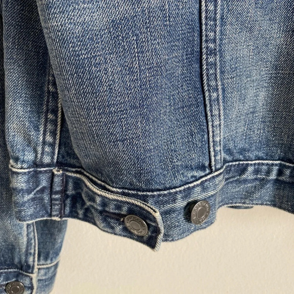 GAP 100% Cotton Jean Denim Jacket Medium Wash Size S - Picture 8 of 11